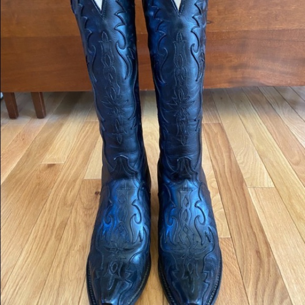 Dan Post Hallie Leather Boot, size 9 1/2 B. Worn once and in like-new condition!